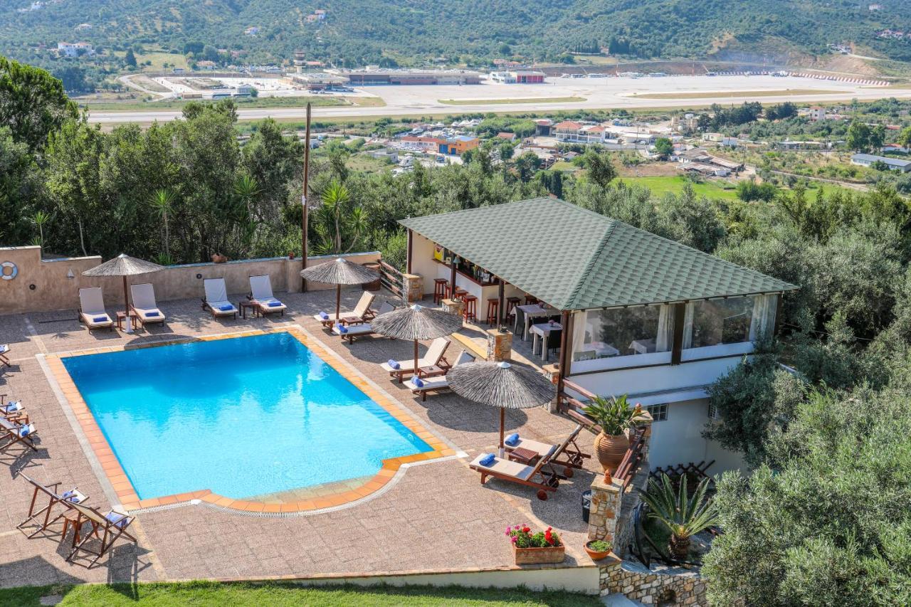 Hotel de apartamente Takis Ksanemos