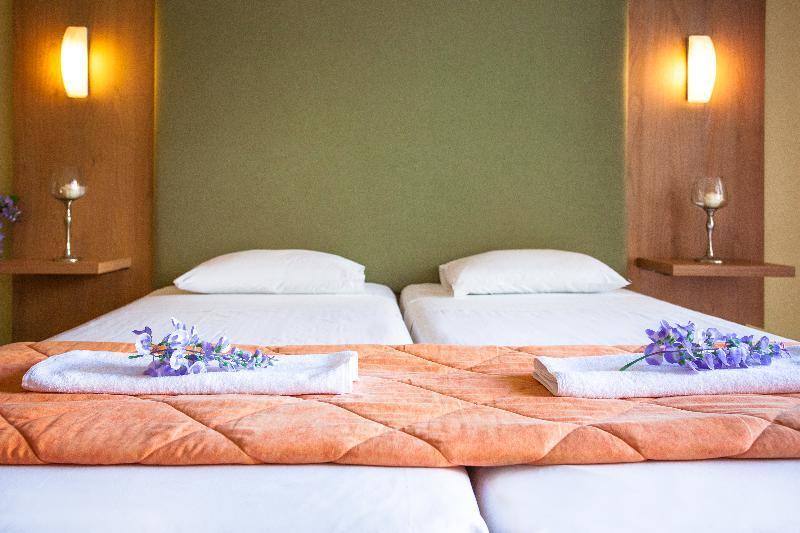 Hotel de apartamente Takis